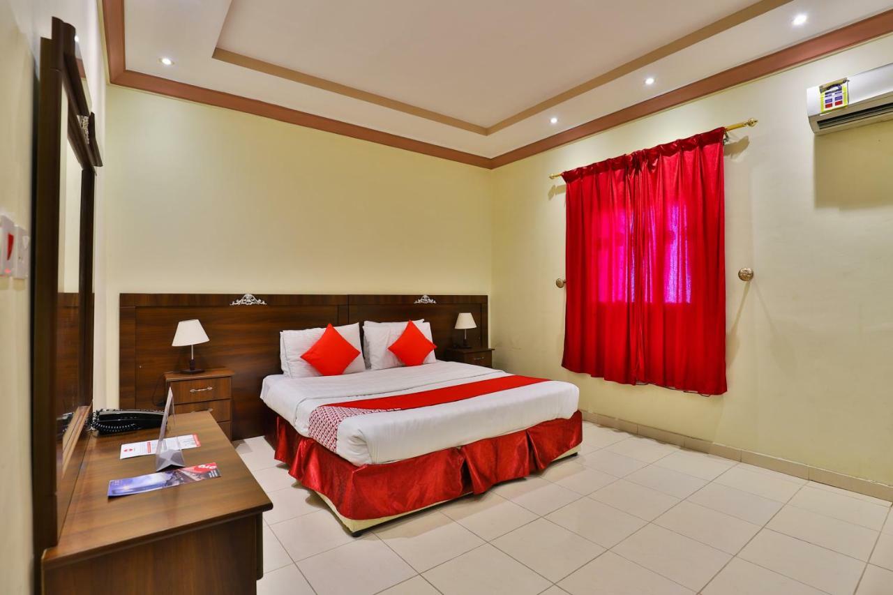 Oyo 273 Star Yanbu Hotel Suites Exterior foto